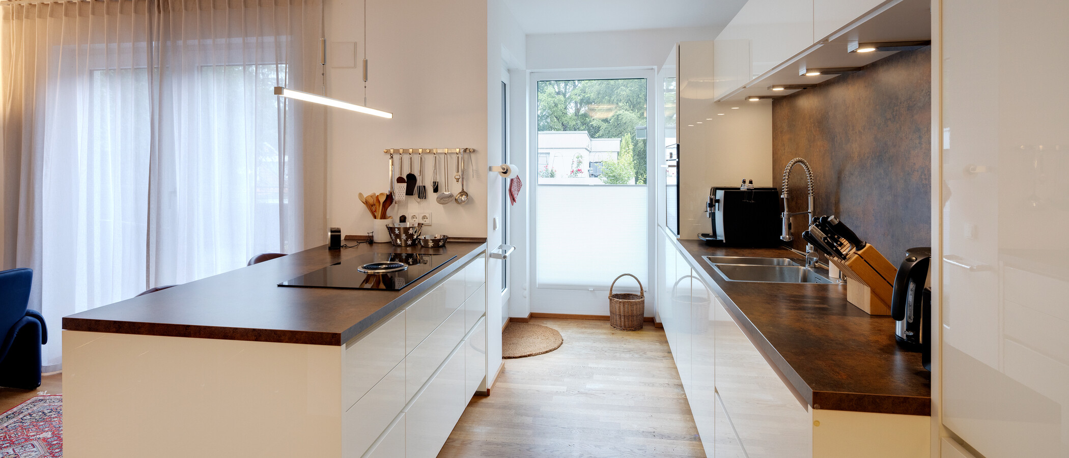 roof terrace apartment München Menterschwaige 03 kitchen 14914