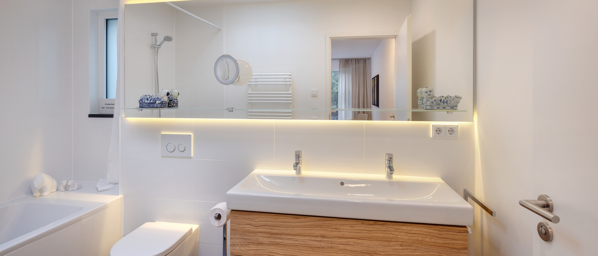 roof terrace apartment München Menterschwaige 01 1. bathroom 14914