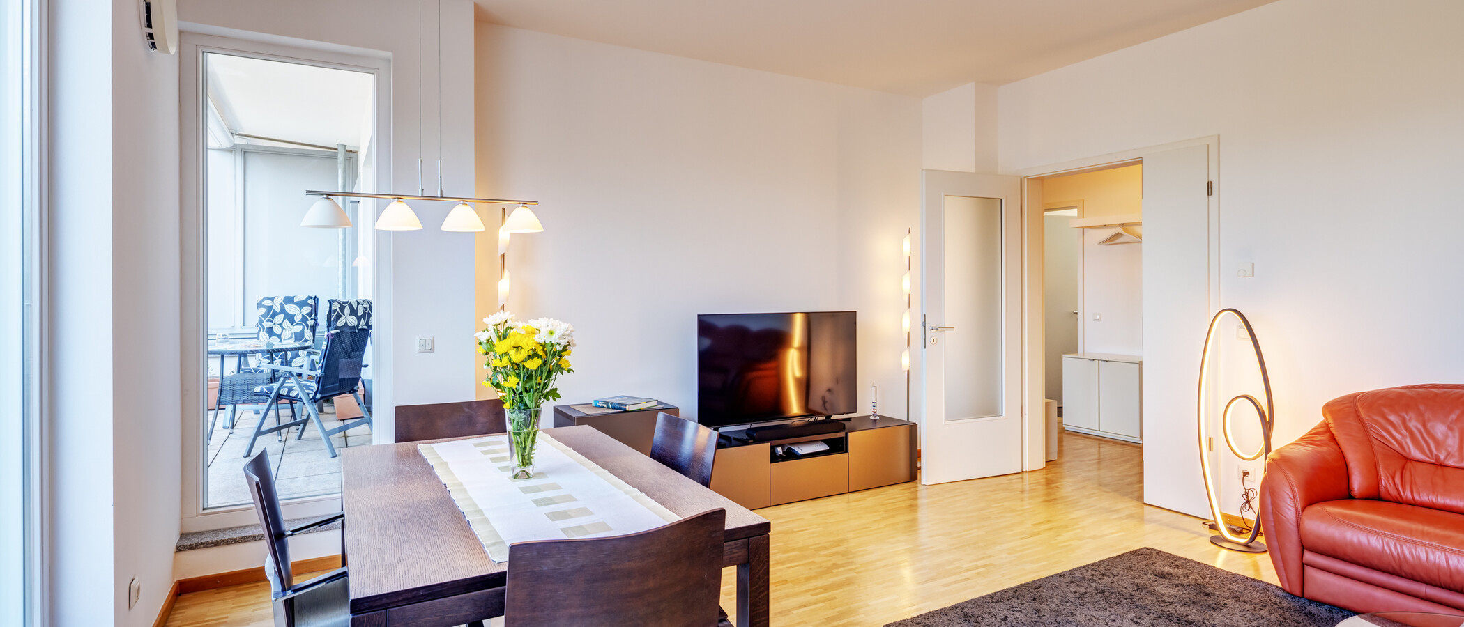 apartment München Parkstadt Schwabing 01 living area 14918