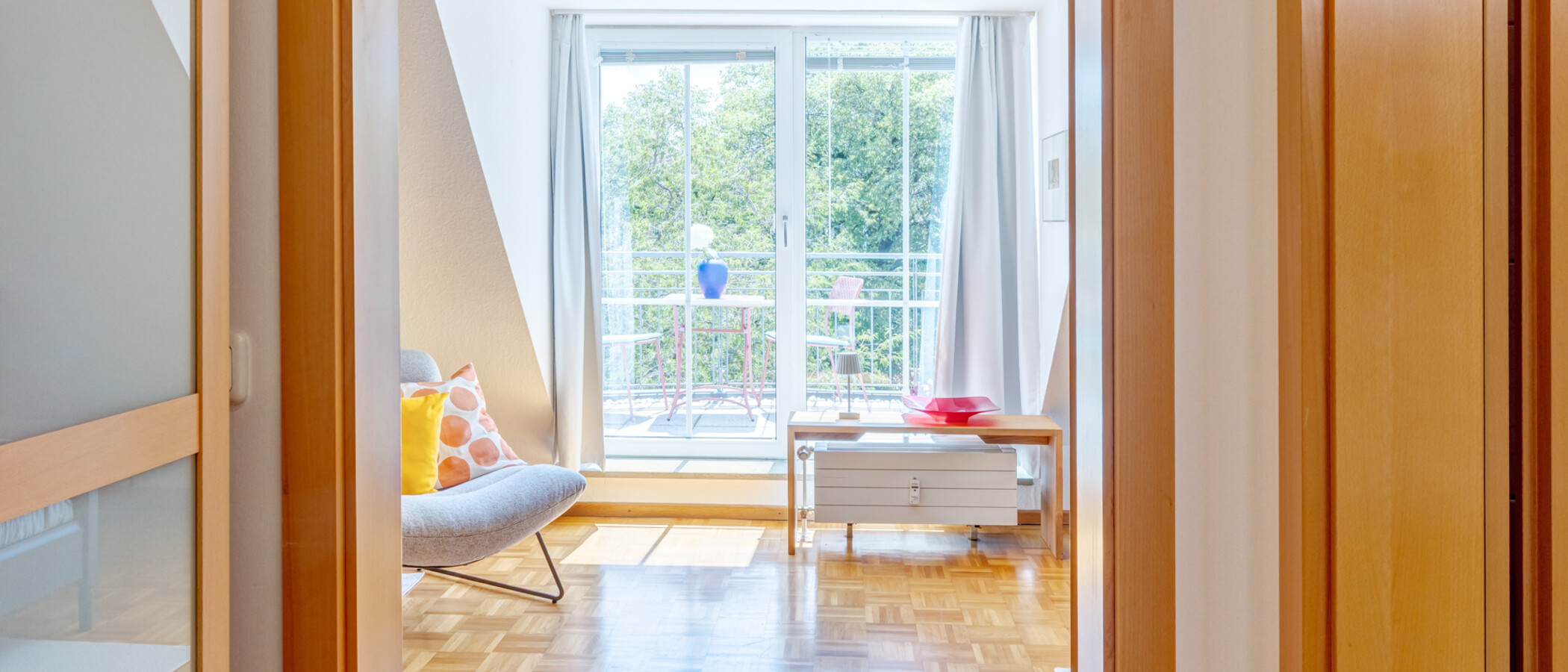 attic apartment München Obermenzing 01 hall 14927