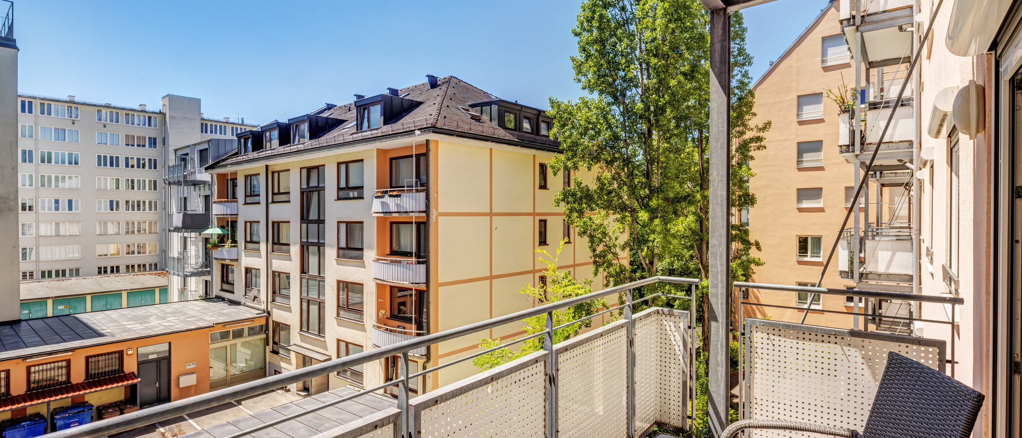 apartment München Maxvorstadt 01 balcony 14928