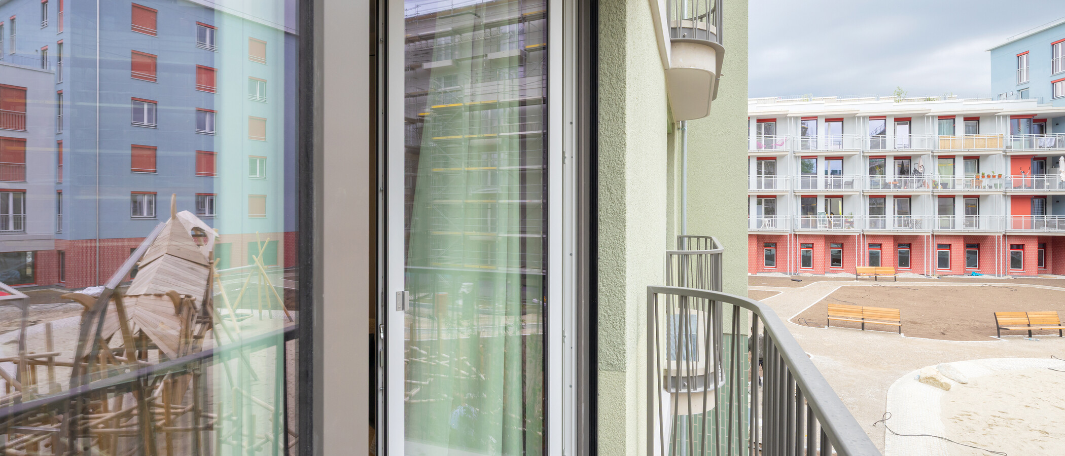 apartment München Berg am Laim 01 balcony 14931