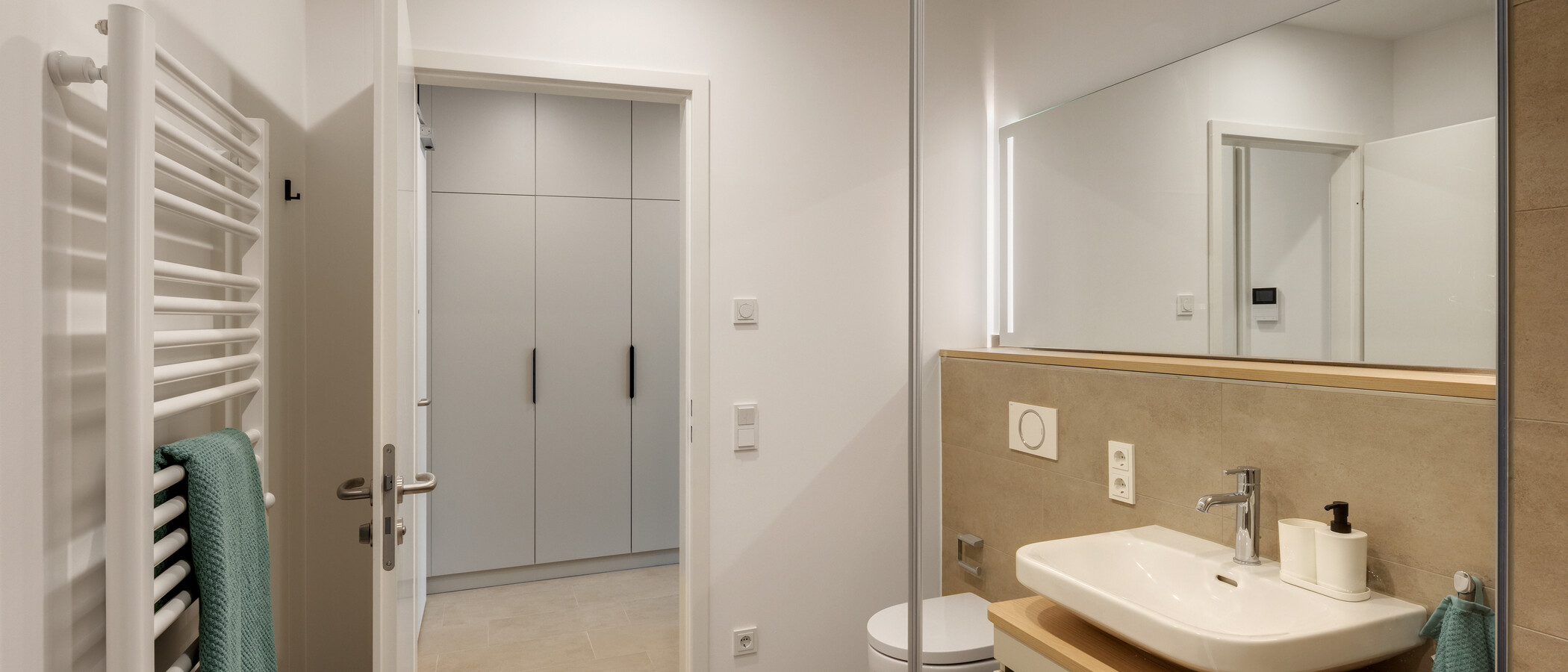 apartment München Berg am Laim 02 bathroom 14932