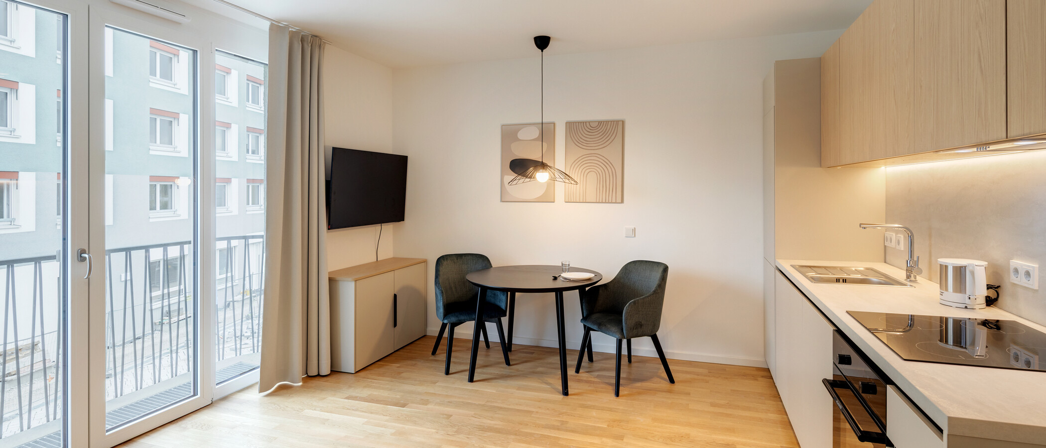 apartment München Berg am Laim 02 living area 14932