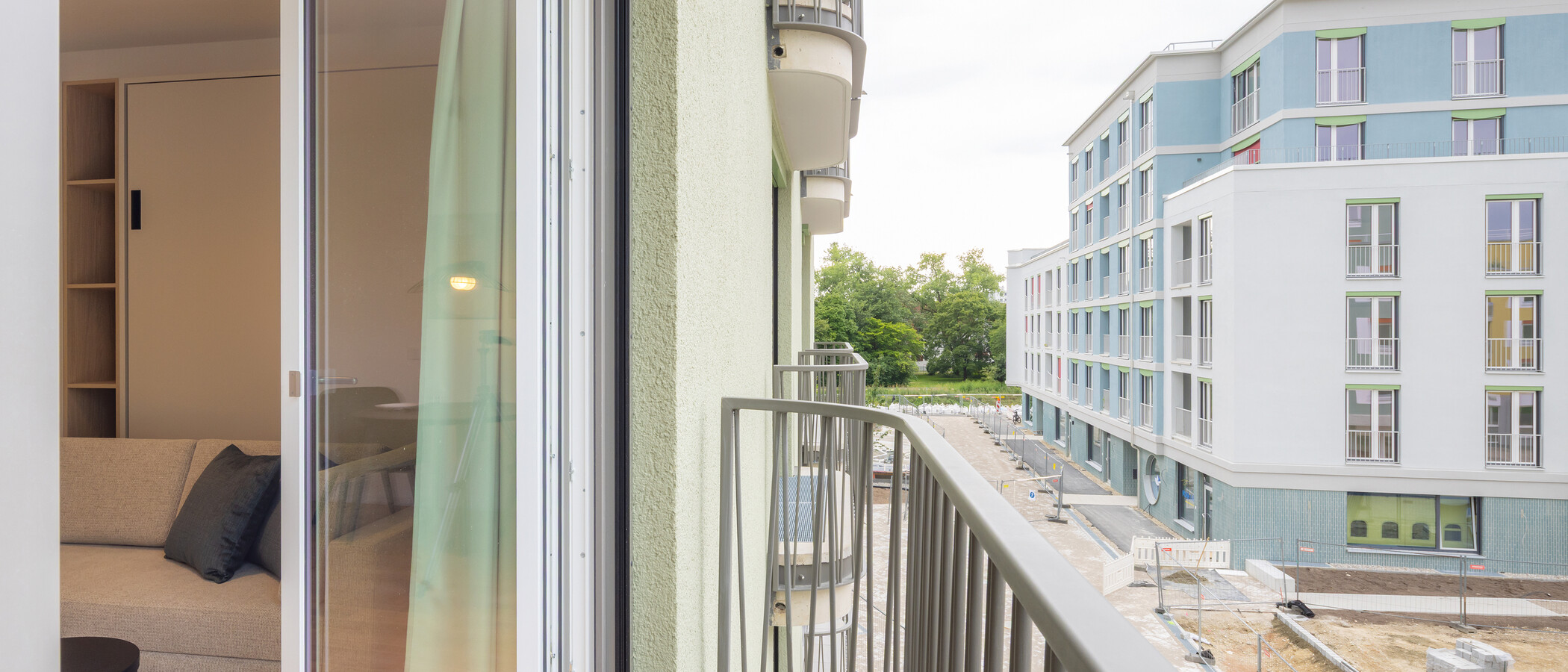 apartment München Berg am Laim 02 balcony 14936