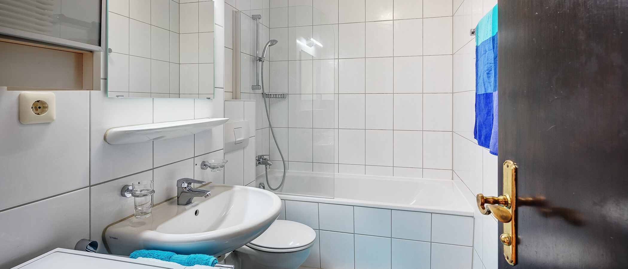 apartment München Schwabing-Nord (zw. Belgrad- & Leopoldstraße) 01 bathroom 1494
