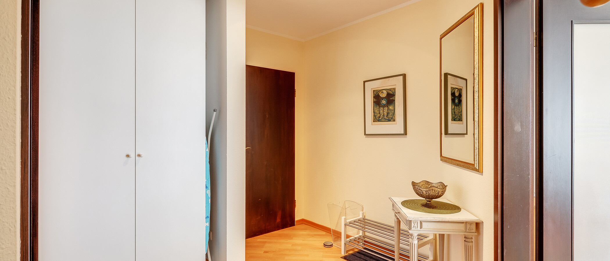 apartment München Schwabing-Nord (zw. Belgrad- & Leopoldstraße) 01 hall 1494