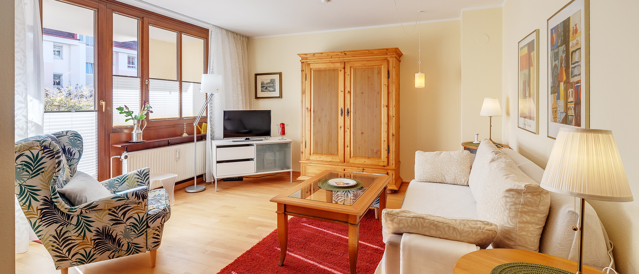 apartment München Schwabing-Nord (zw. Belgrad- & Leopoldstraße) 01 living area 1494