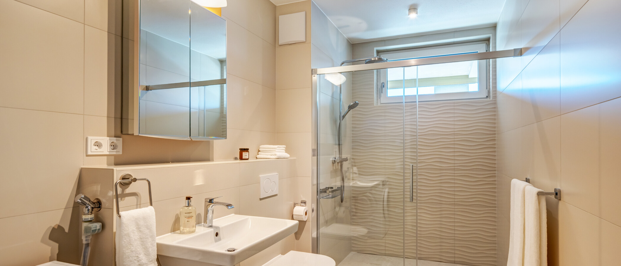 apartment München Pasing 01 bathroom 14940
