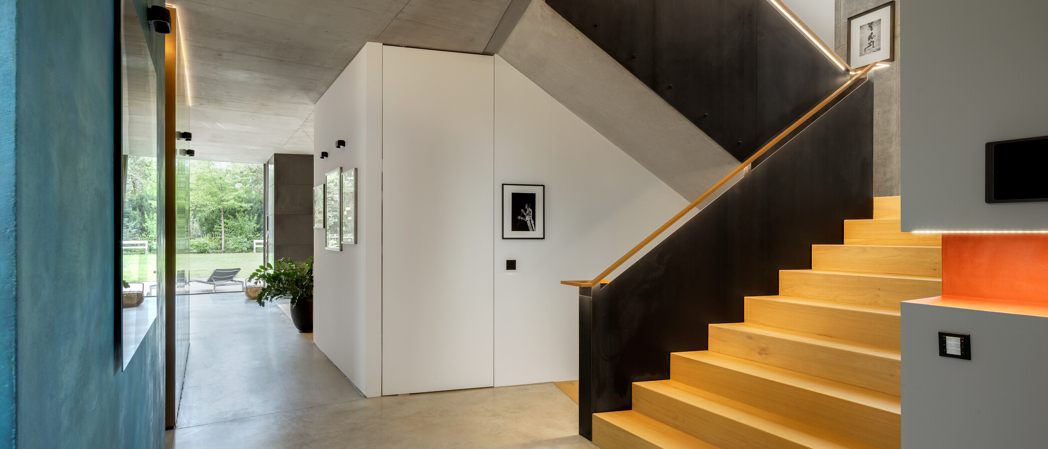 villa München Harlaching 02 hall 14944