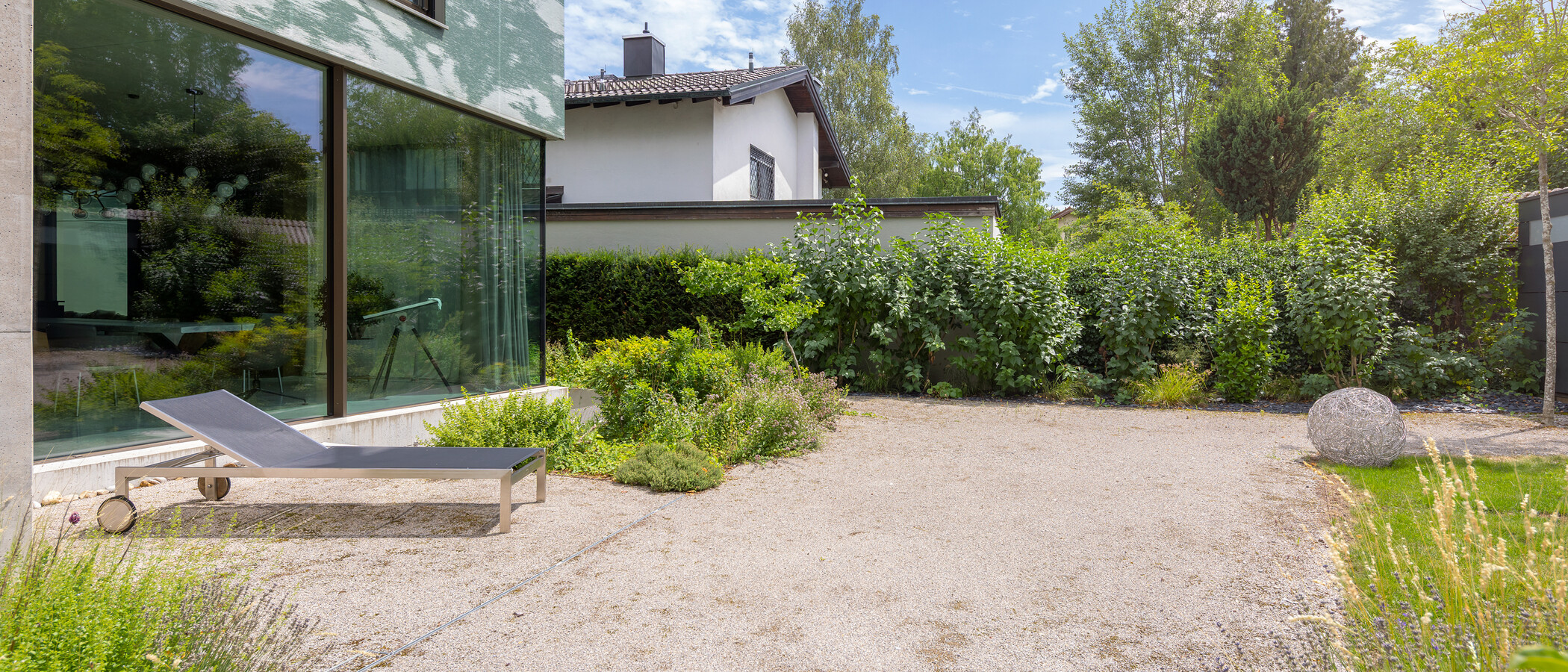 villa München Harlaching 03 garden 14944