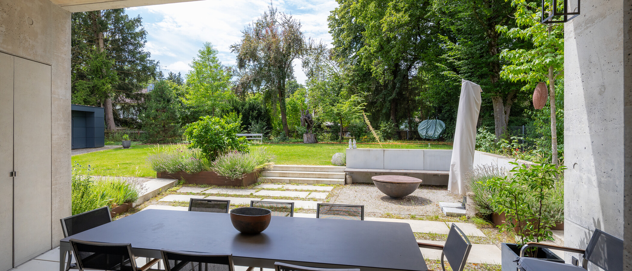 villa München Harlaching 01 terrace 14944