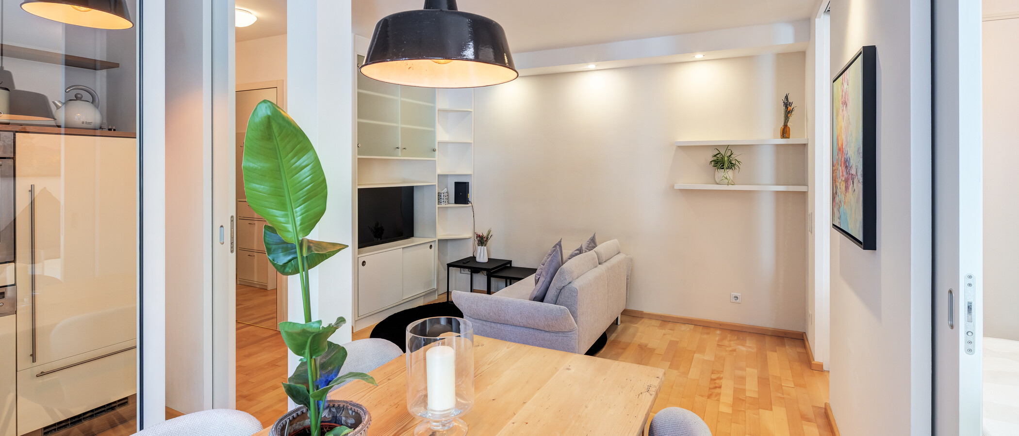 apartment München Maxvorstadt - Museumsviertel 04 living area 14945