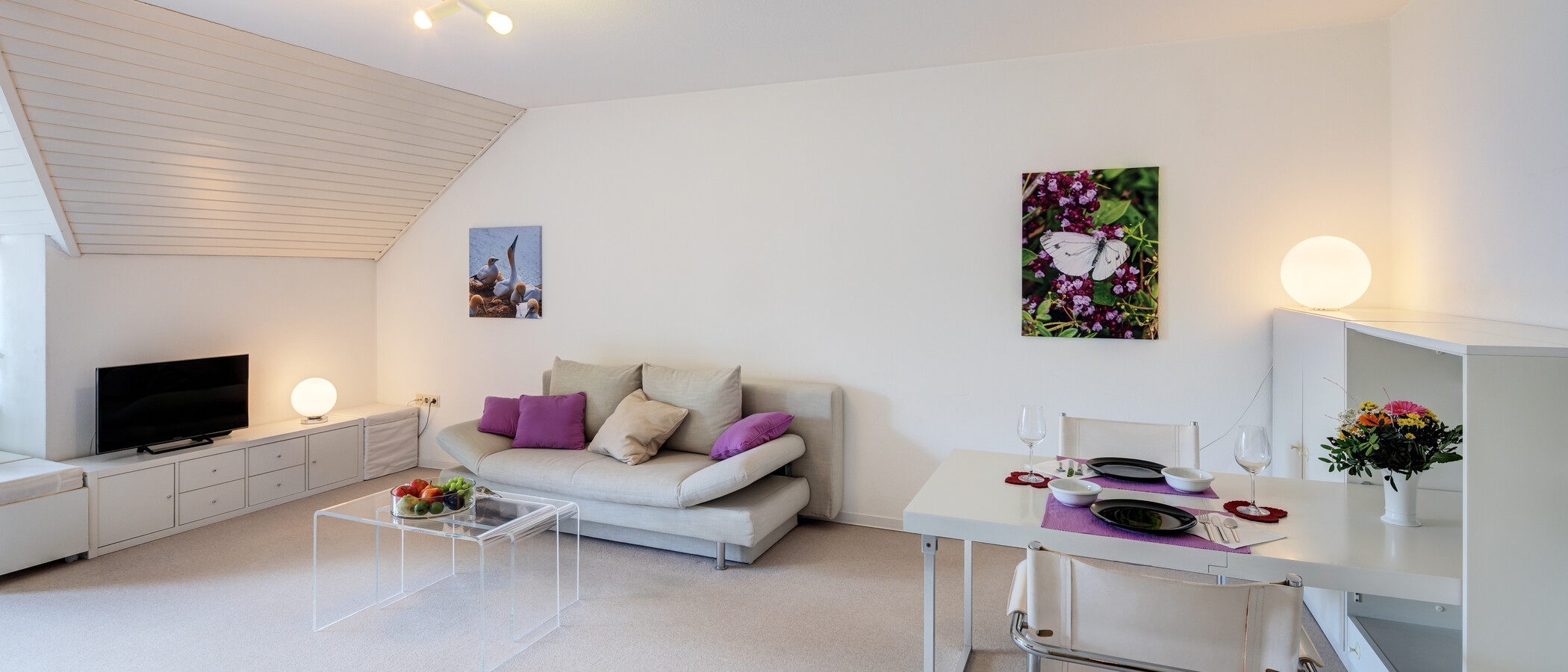 attic apartment Germering 01 living area 14946