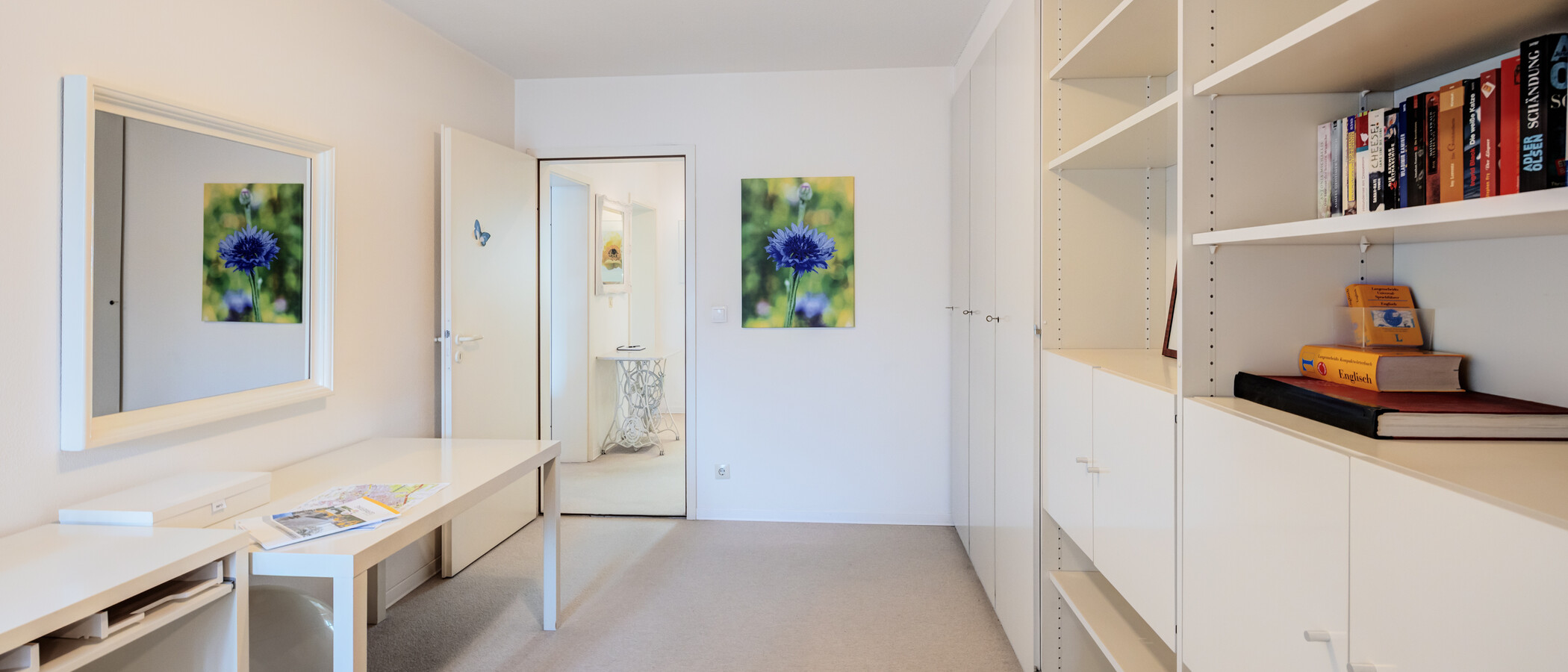 attic apartment Germering 02 guest room 14946