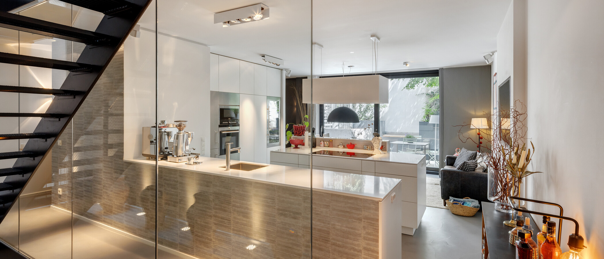 Townhouse München Maxvorstadt 01 kitchen 14950
