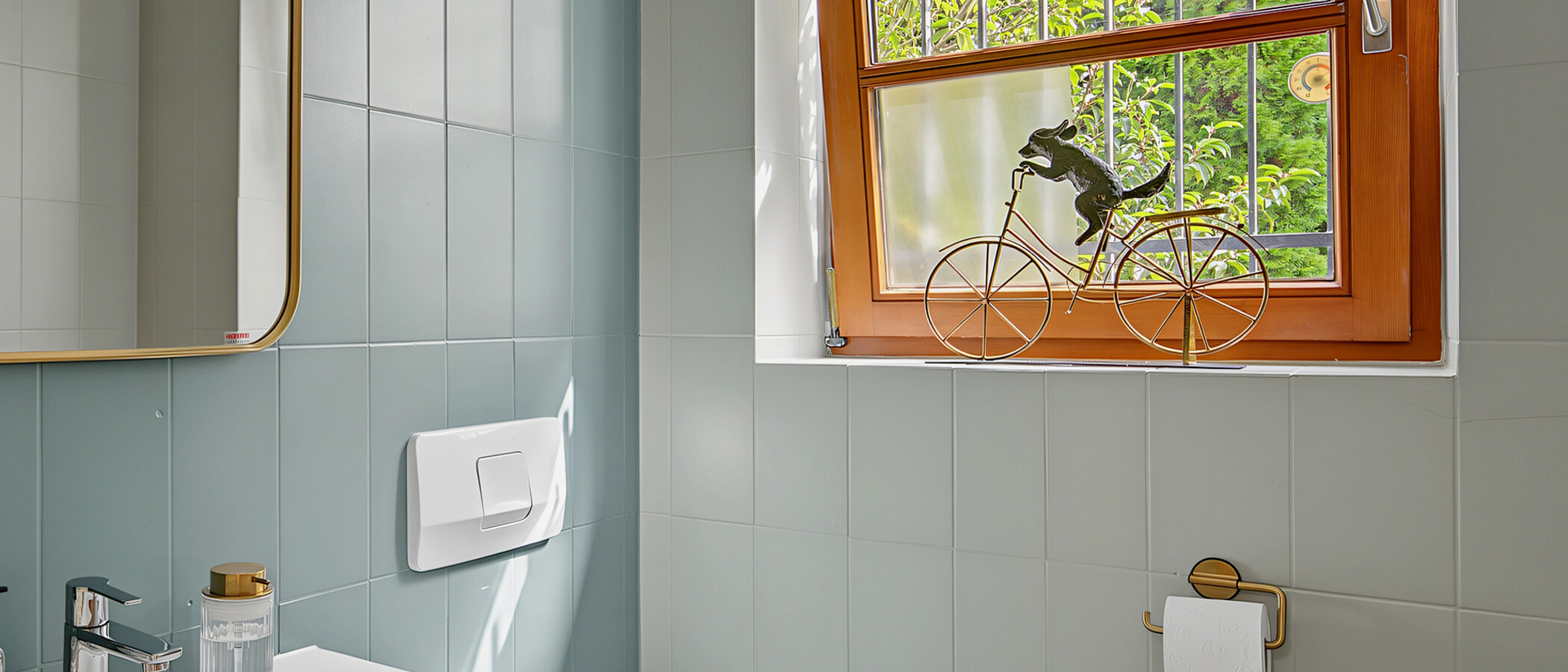 house München Waldtrudering 01 guest toilet 14955