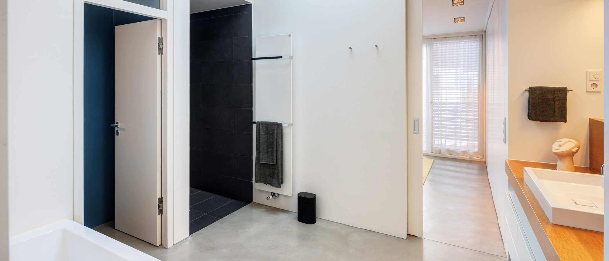 roof terrace apartment München Ludwigsvorstadt 03 1. bathroom 14956