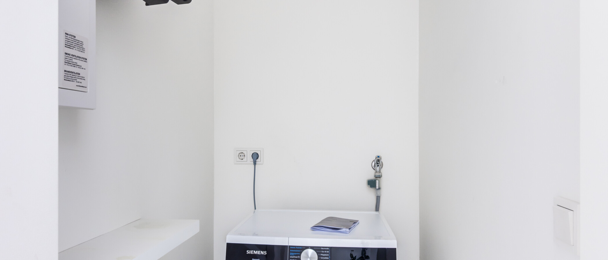 roof terrace apartment München Ludwigsvorstadt 01 utility room 14956