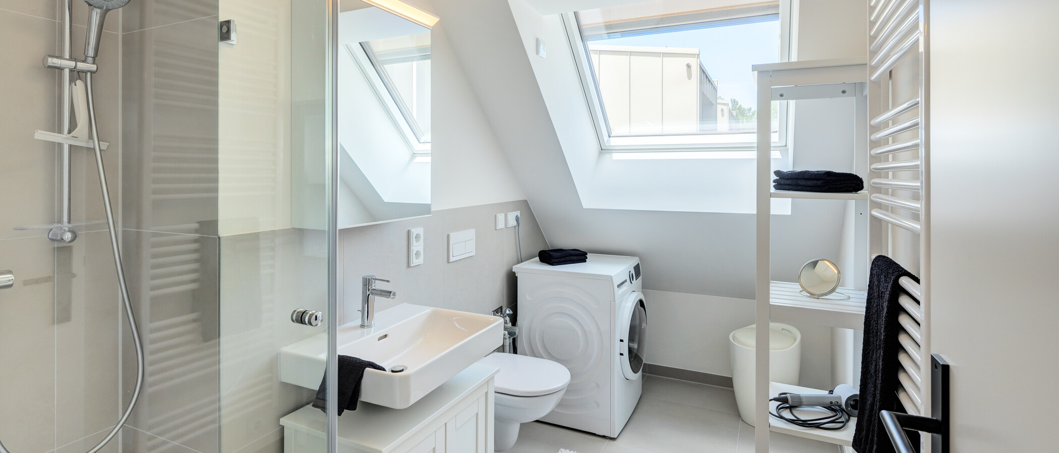 attic apartment München Riem 01 bathroom 14957