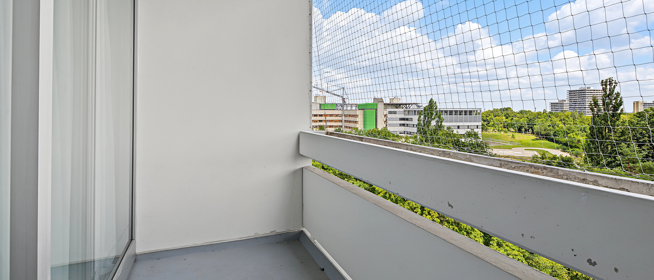 apartment München Arabellapark 01 2. balcony 14958