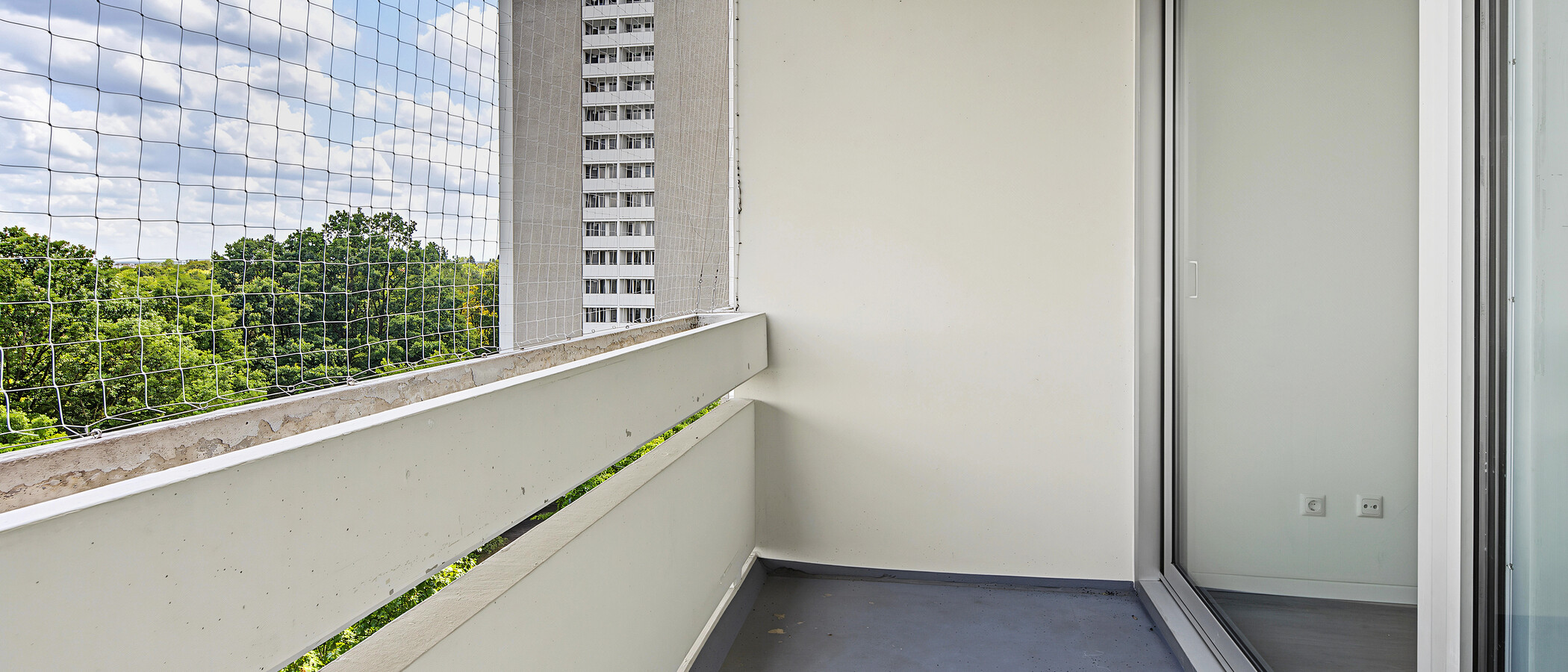 apartment München Arabellapark 02 2. balcony 14958