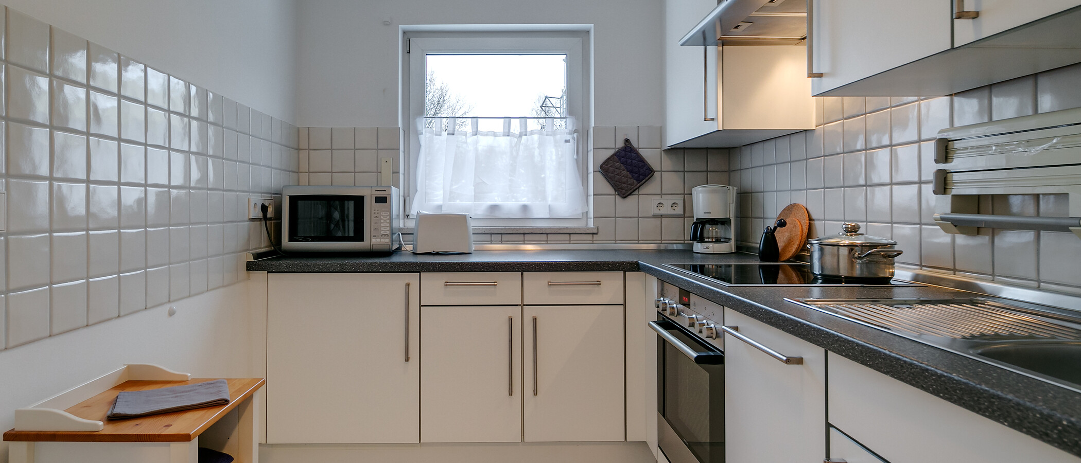 apartment München Glockenbachviertel 02 kitchen 1496