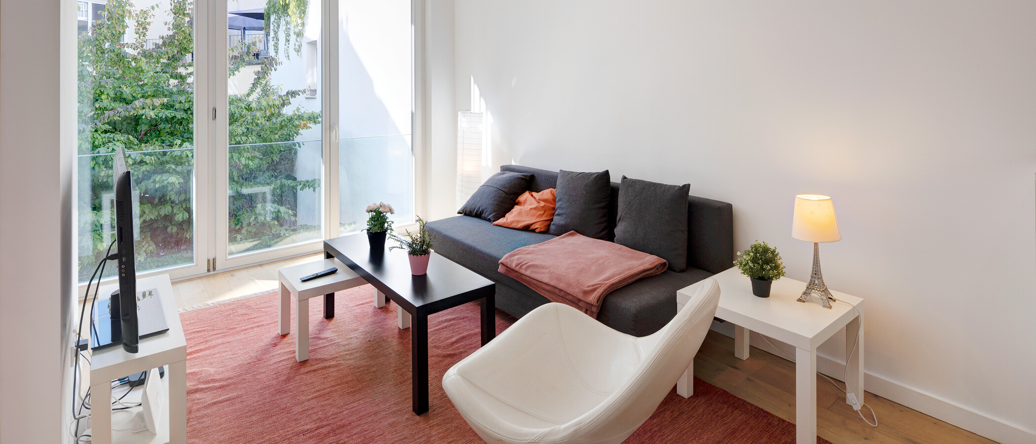 apartment München Maxvorstadt 02 living area 14968
