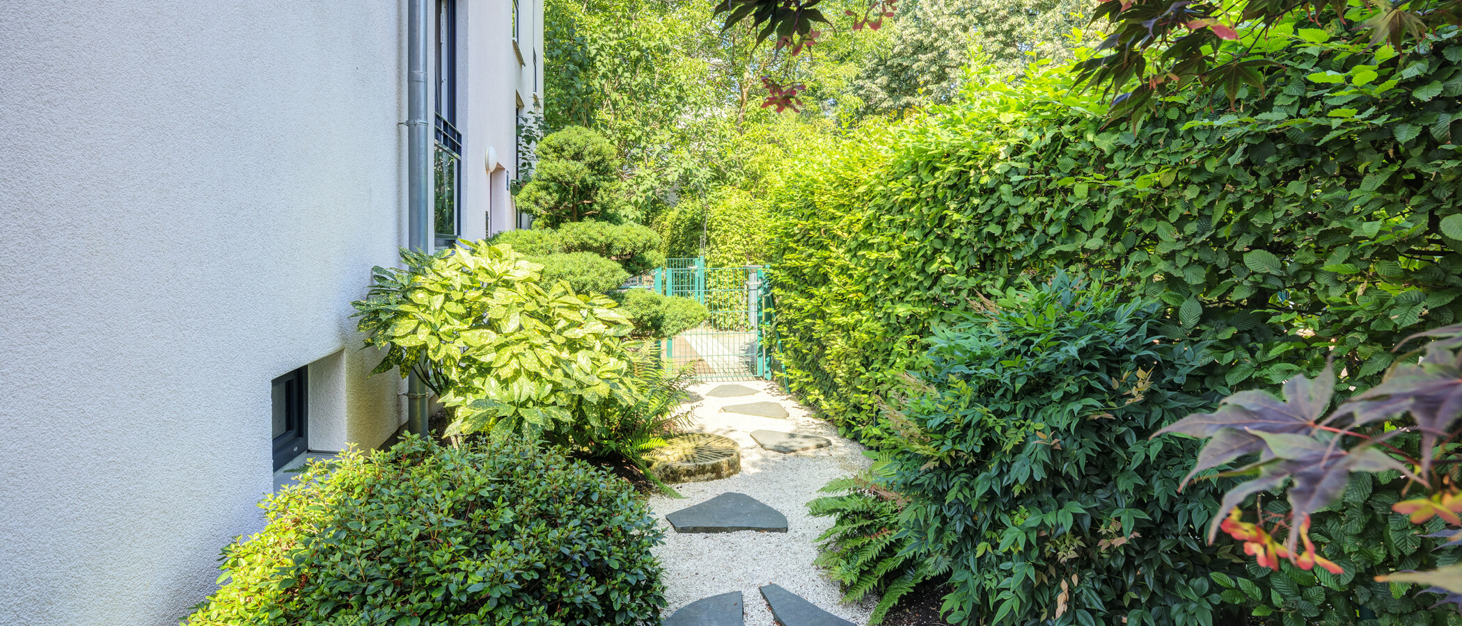 maisonette München Oberföhring 05 garden 14969