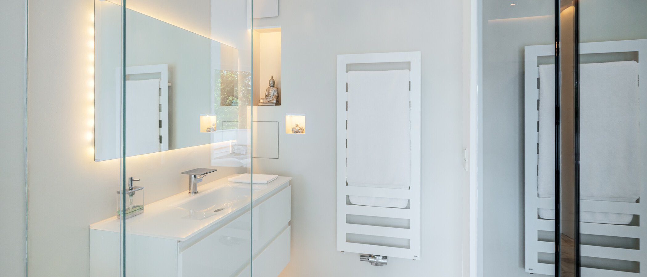 penthouse München Bogenhausen 03 bathroom 14972