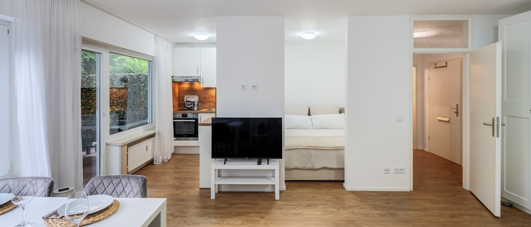 apartment München Parkstadt Solln 04 living area 14974