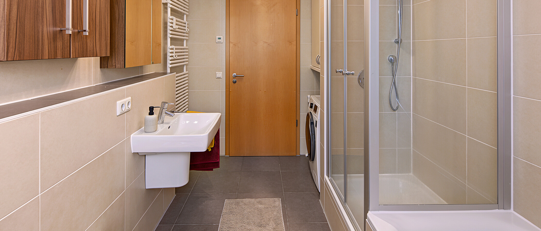 apartment München Nymphenburg 03 1. bathroom 14977
