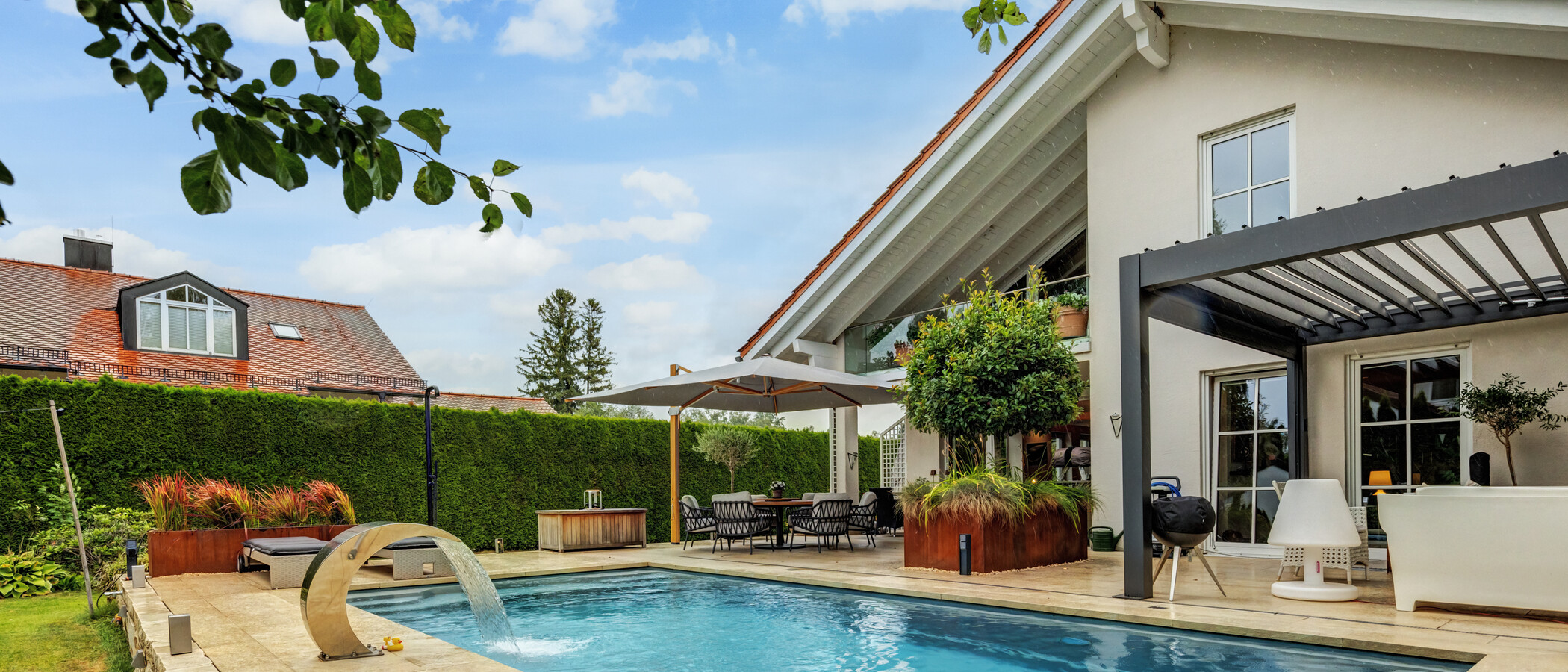 detached house Feldafing 01 pool 14981