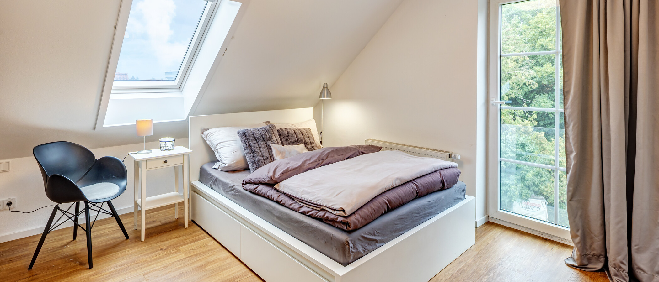 attic apartment München Untermenzing 01 bedroom 14986