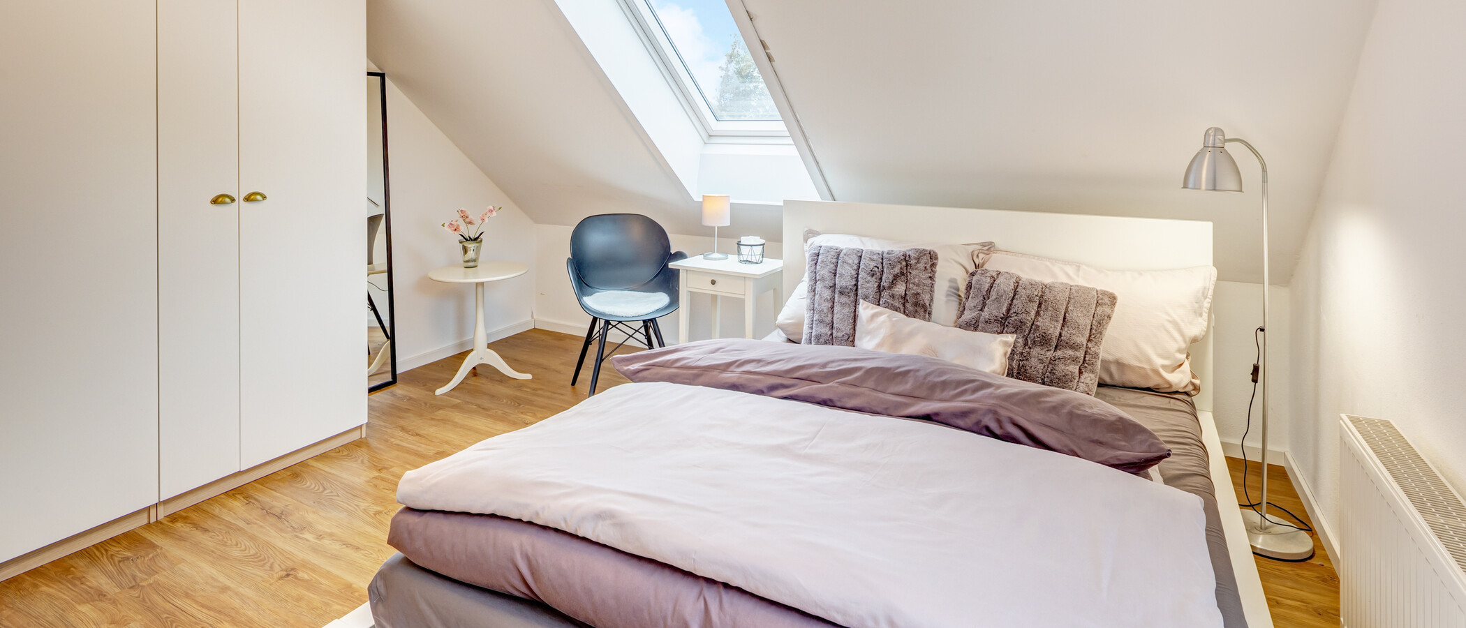 attic apartment München Untermenzing 03 bedroom 14986