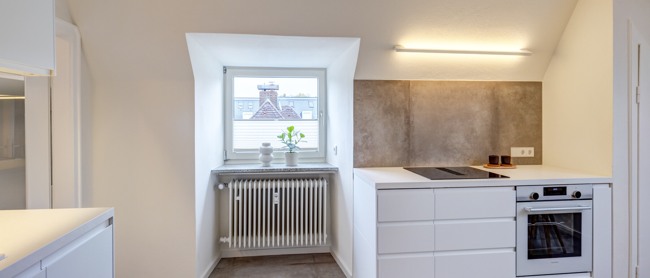 attic apartment München Harlaching 02 kitchen 14993