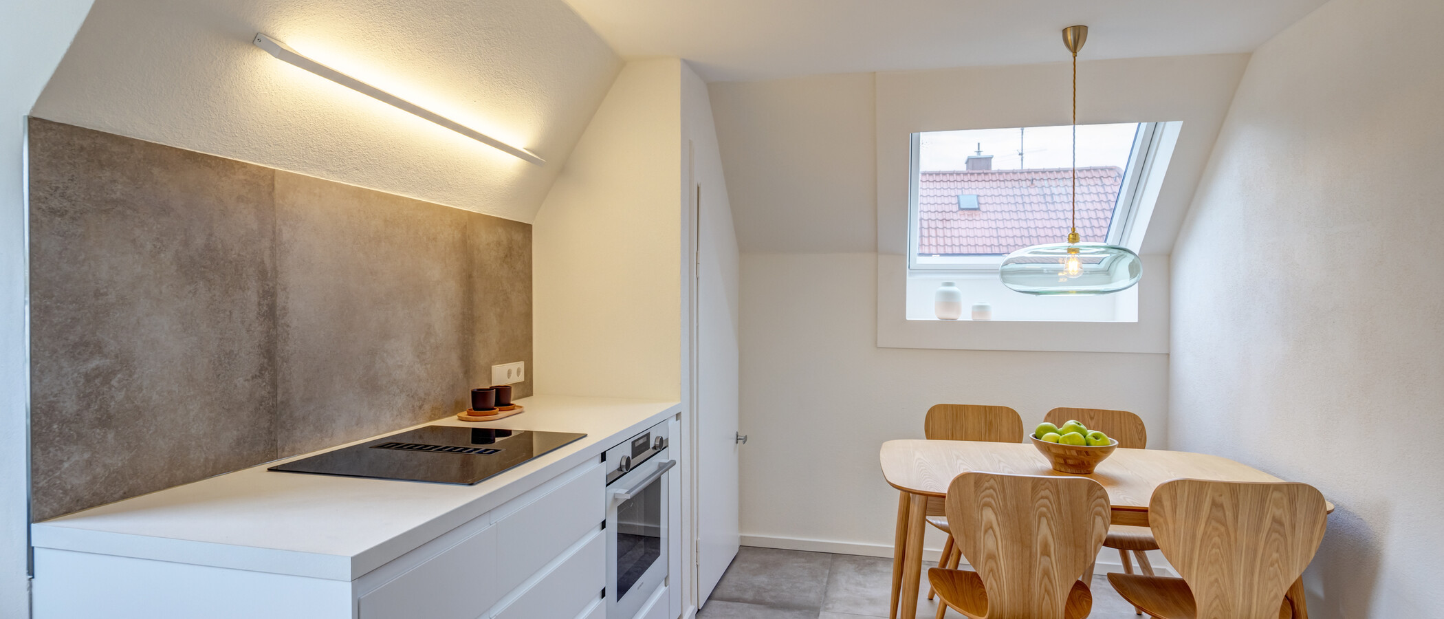 attic apartment München Harlaching 03 kitchen 14993