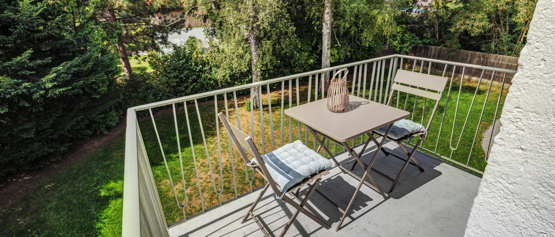 apartment München Harlaching 01 balcony 14994