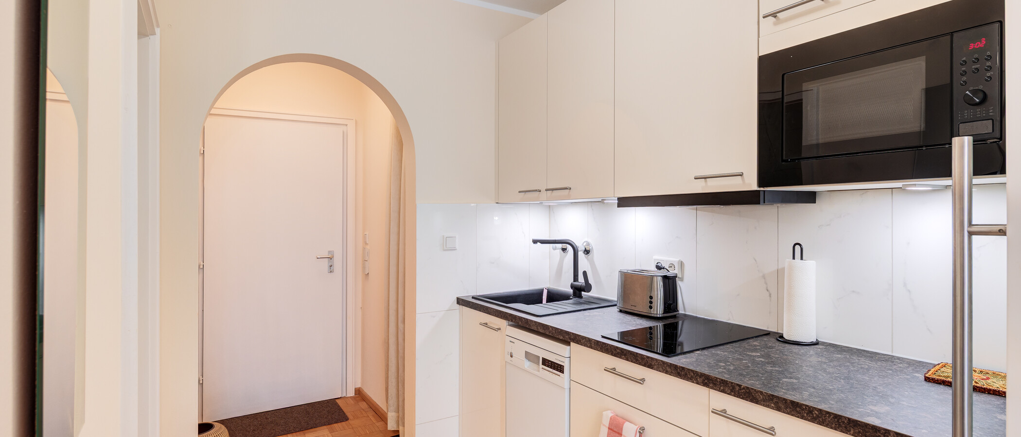 apartment München Solln 01 kitchen 14996