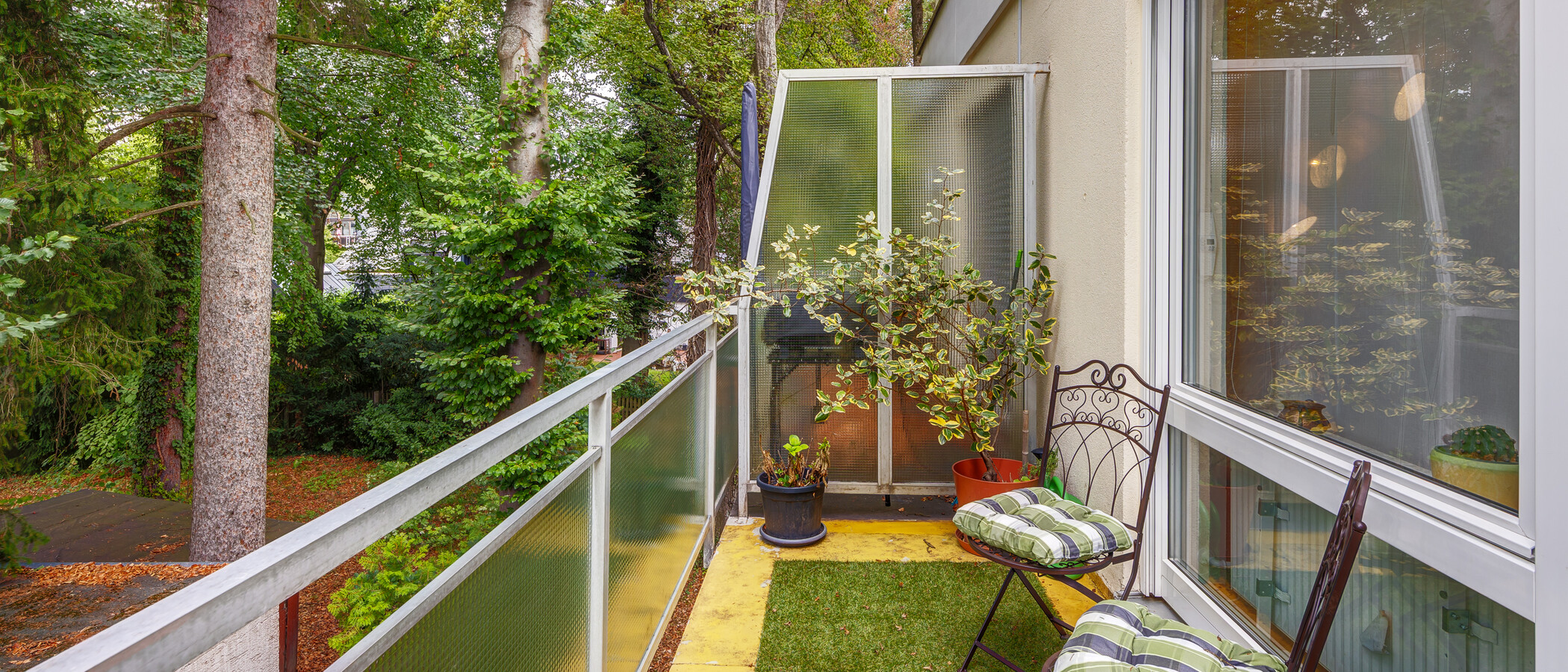 apartment München Solln 01 balcony 14996