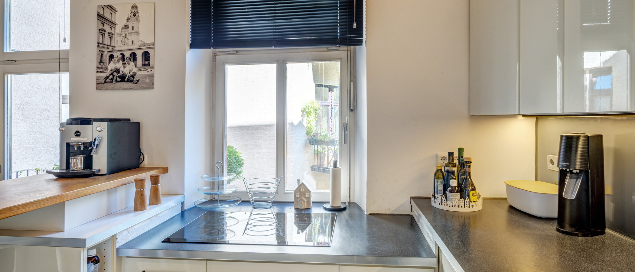 apartment München Altbogenhausen 03 kitchen 14997