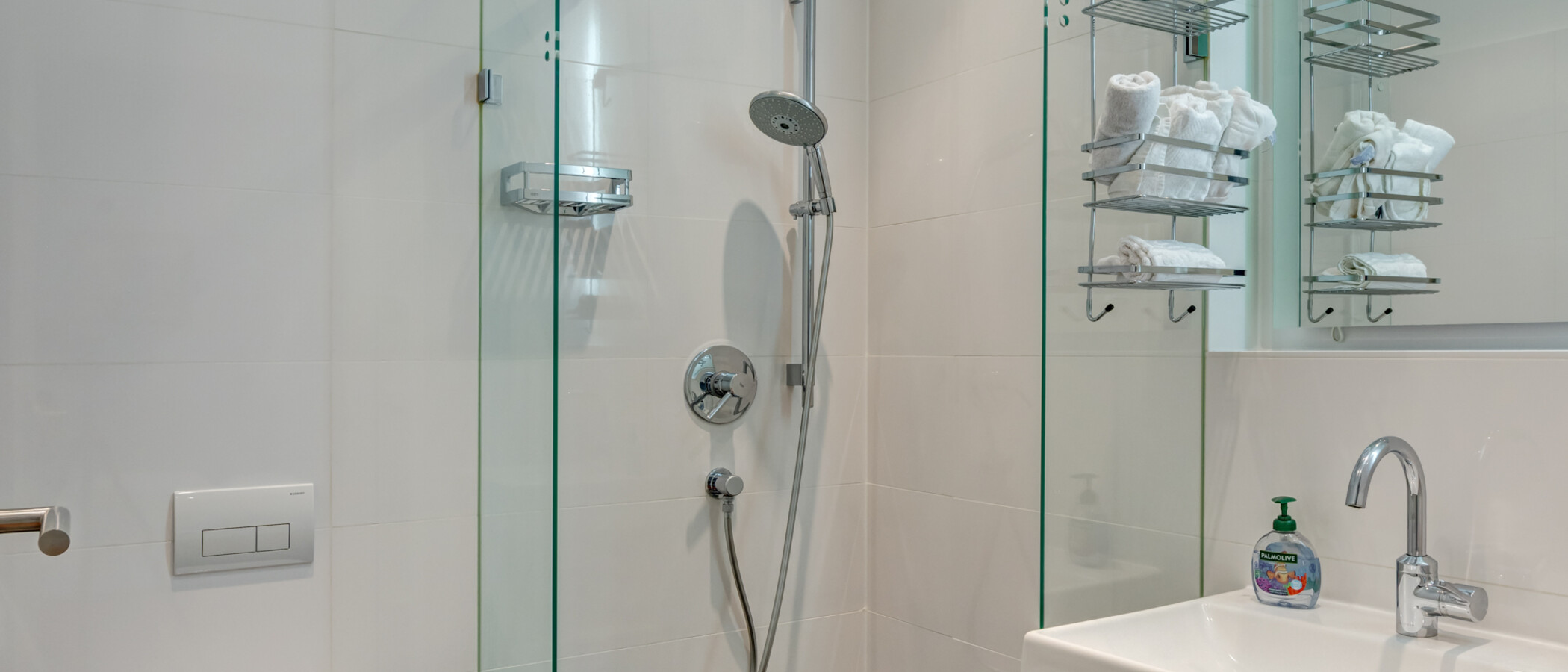 apartment München Solln 01 2. bathroom 14998