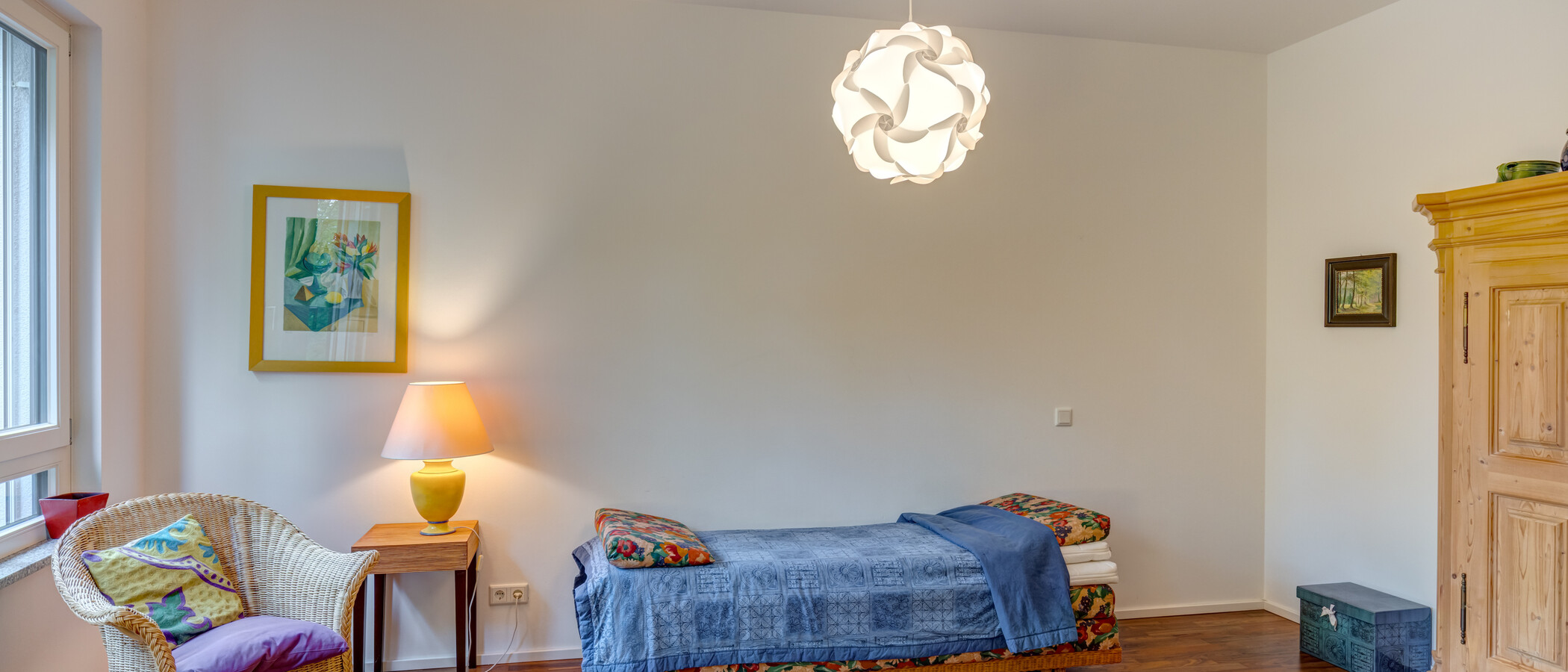 apartment München Solln 01 Workspace/Guestroom 14998