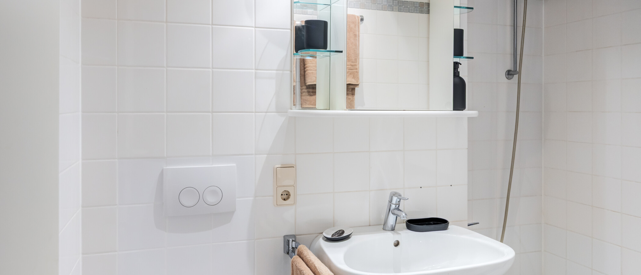 apartment München Zamdorf 01 bathroom 14999