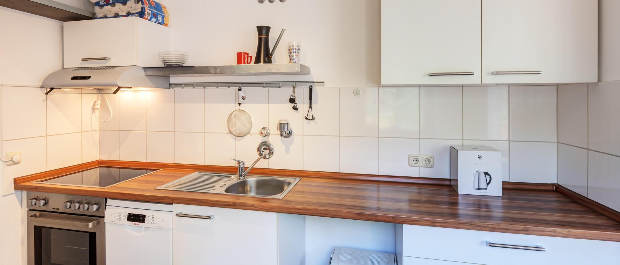 apartment München Maxvorstadt 02 kitchen 15001