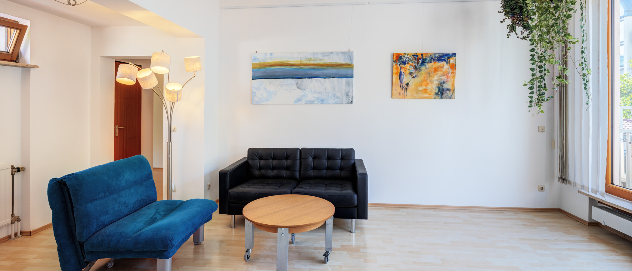 apartment München Maxvorstadt 04 living area 15001