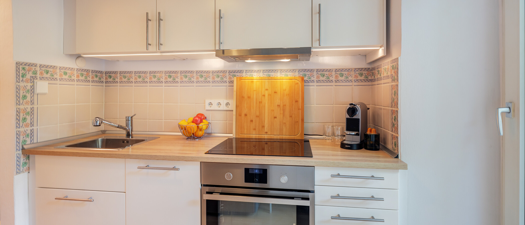 apartment München Maxvorstadt 02 kitchen 15003