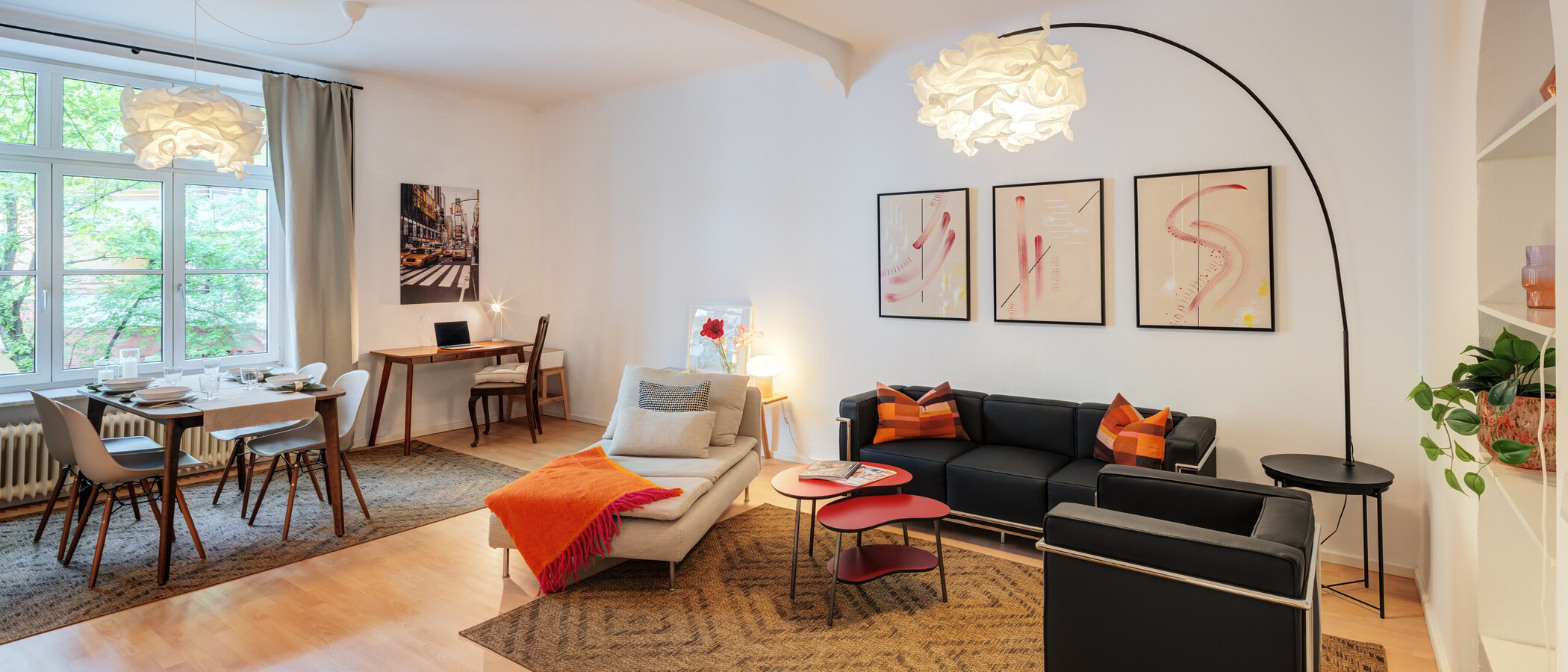 apartment München Maxvorstadt 02 living area 15003
