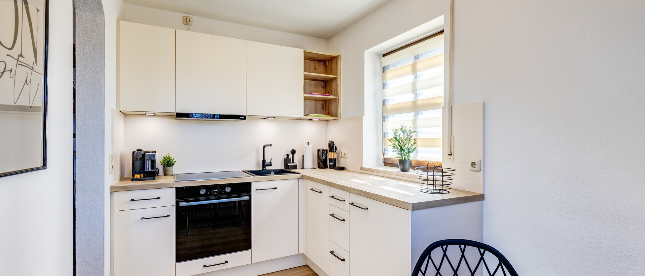 attic apartment Eching 01 kitchen 15004