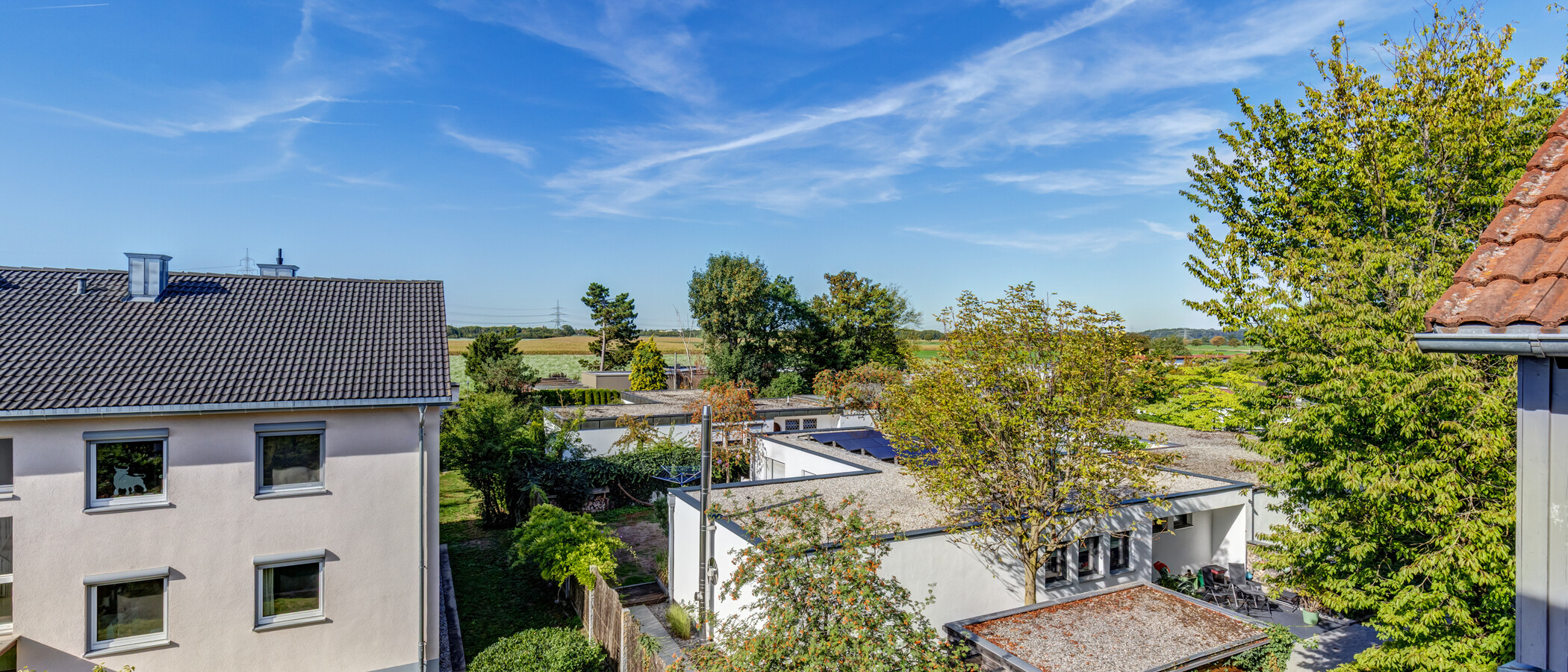 attic apartment Eching 02 view 15004